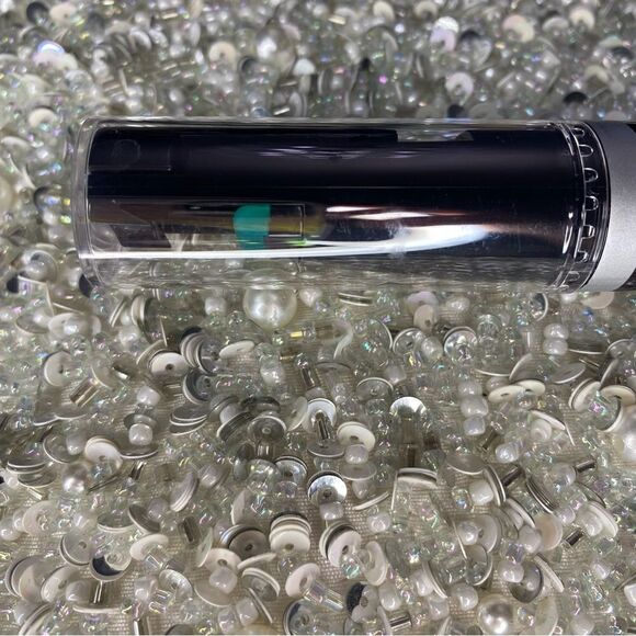 Trestique mascara with built in lash curler - Picture 5 of 5